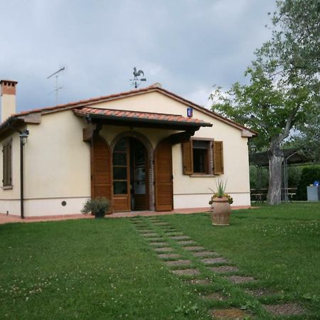 Casetta Singola Vicino Al Mare Castagneto Carducci Buitenkant foto